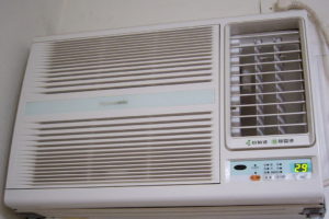 Dangers of Using Air-Conditioning Units and Electric Fans in This Heat