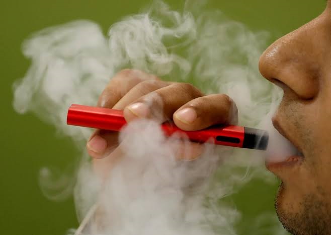 Ban E-Cigarettes and Vapes For Health Reasons