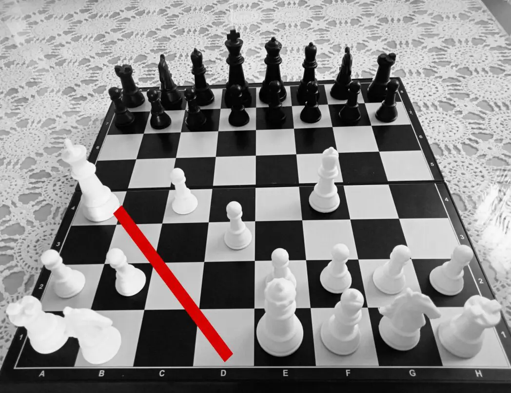 Queen Move Chess